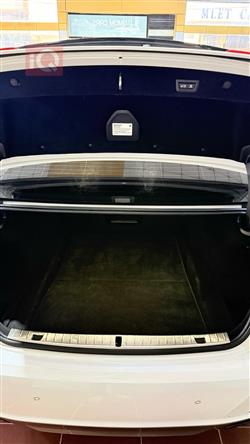 بي ام دبليو الفئة 7